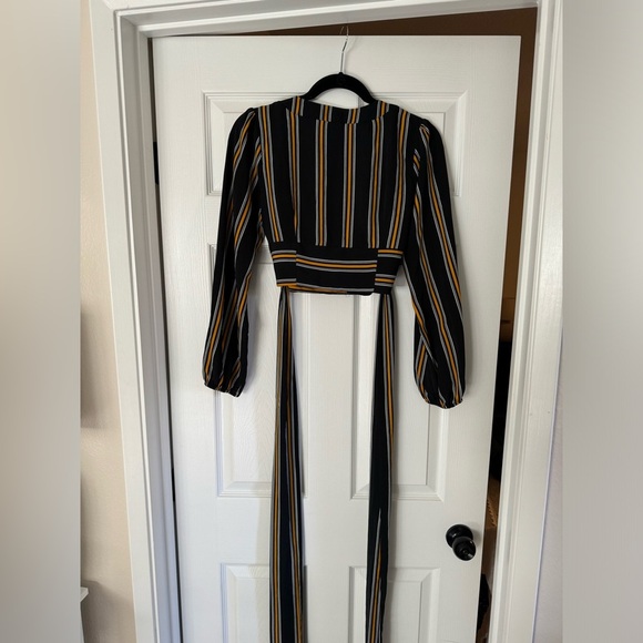 Long‎ sleeve crop top - Picture 4 of 4